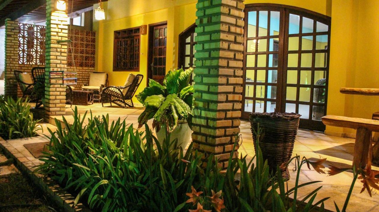 Pousada Iguana Canoa Quebrada Exterior photo